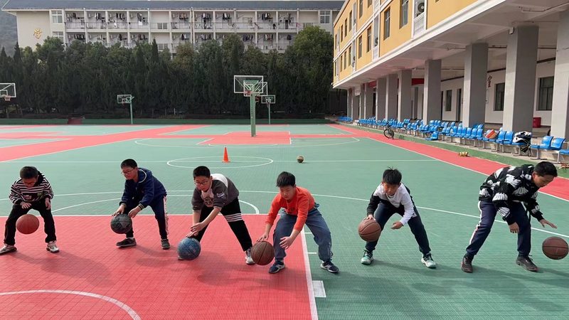 在线教育平台的口碑主要由以下要素构成：